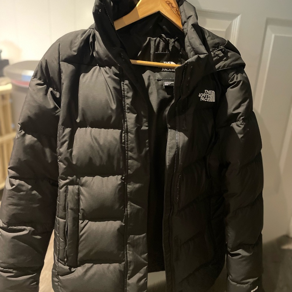 The North Face 550 Black Women Coat